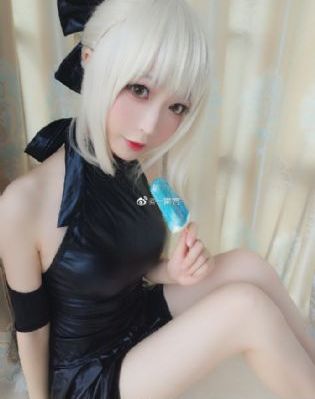 裙子里面是野兽在线看_1080P免费高清观看