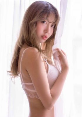 美女光屁屁无遮_720迅雷电影在线